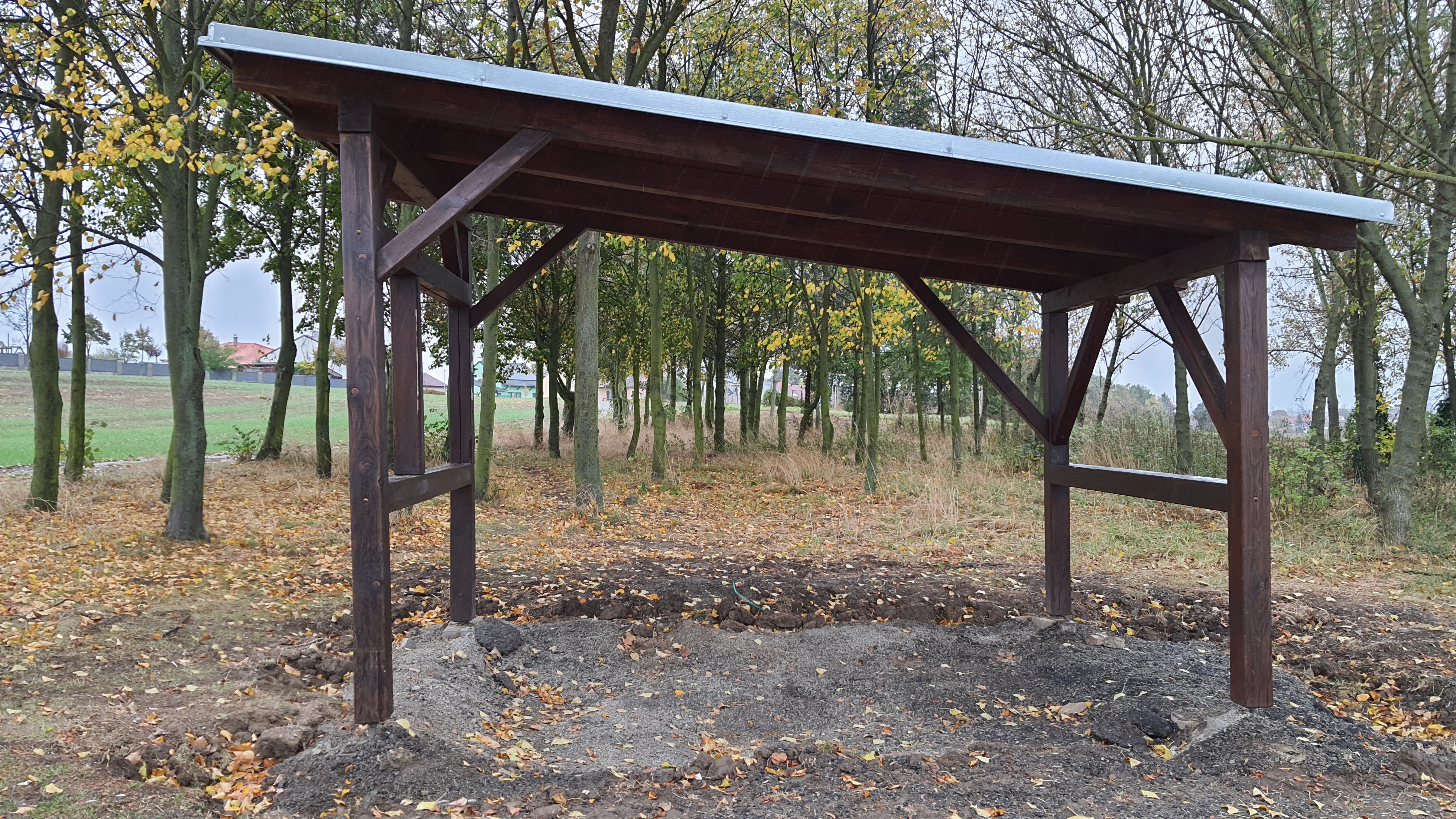 Původní altán k odstranění