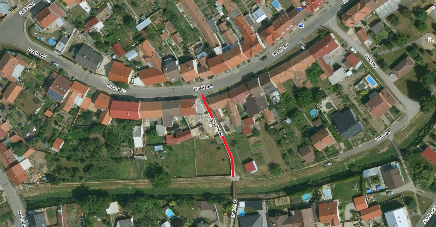 Schéma rekonstruovaného úseku chodníku v části ulici Chodníček